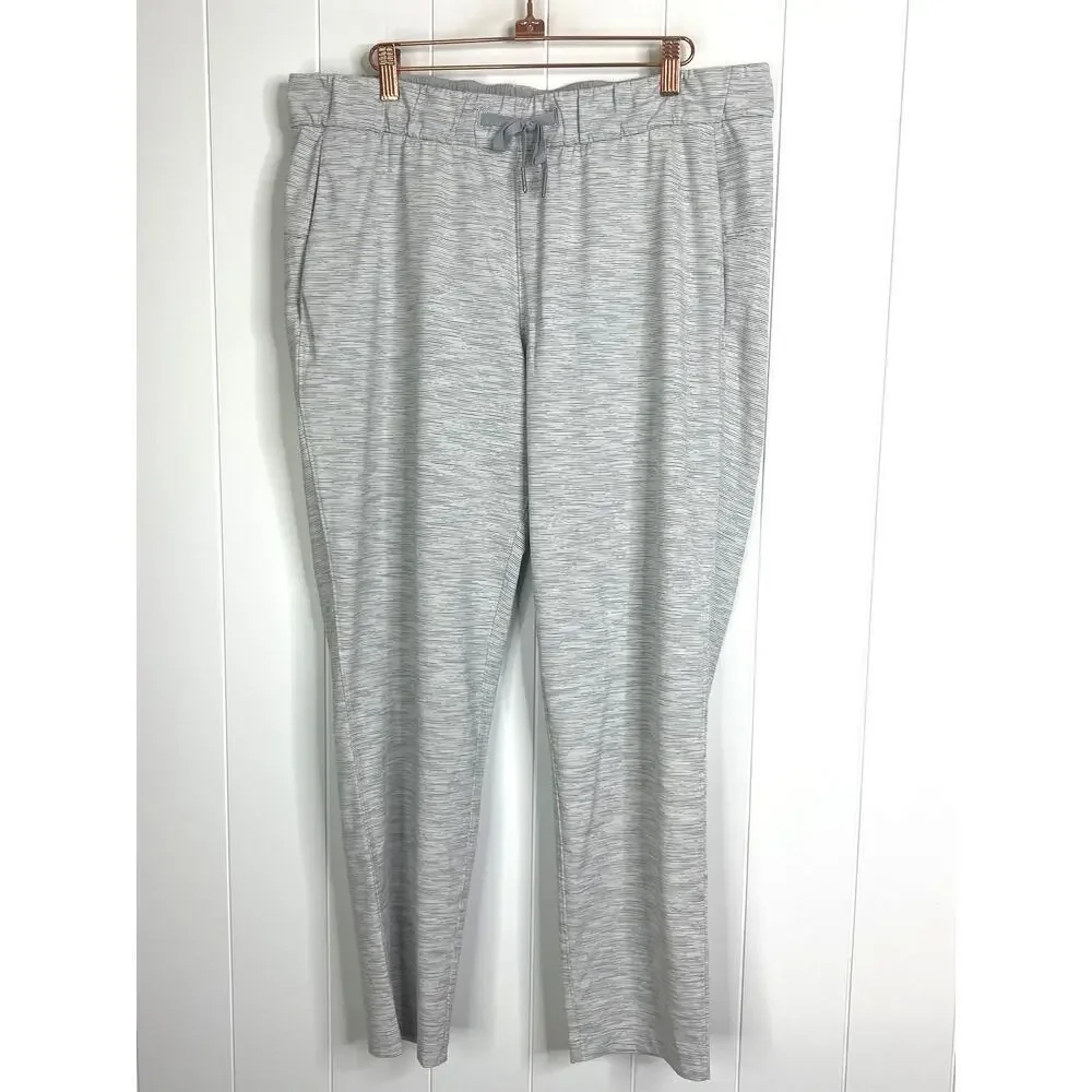 Lululemon On The Fly Pant 28